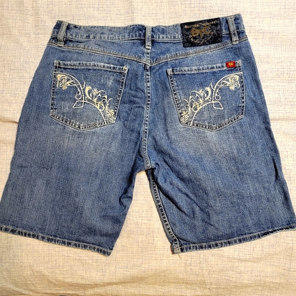 Bootheel Trading Co. by Sheryl Crow Women's Boyfriend Denim Shorts 28/4 - Picture 1 of 5